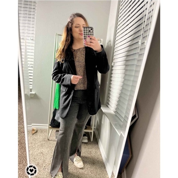 Women's Relaxed Fit Essential Blazer - A New
Day™м Black - Picture 9 of 11